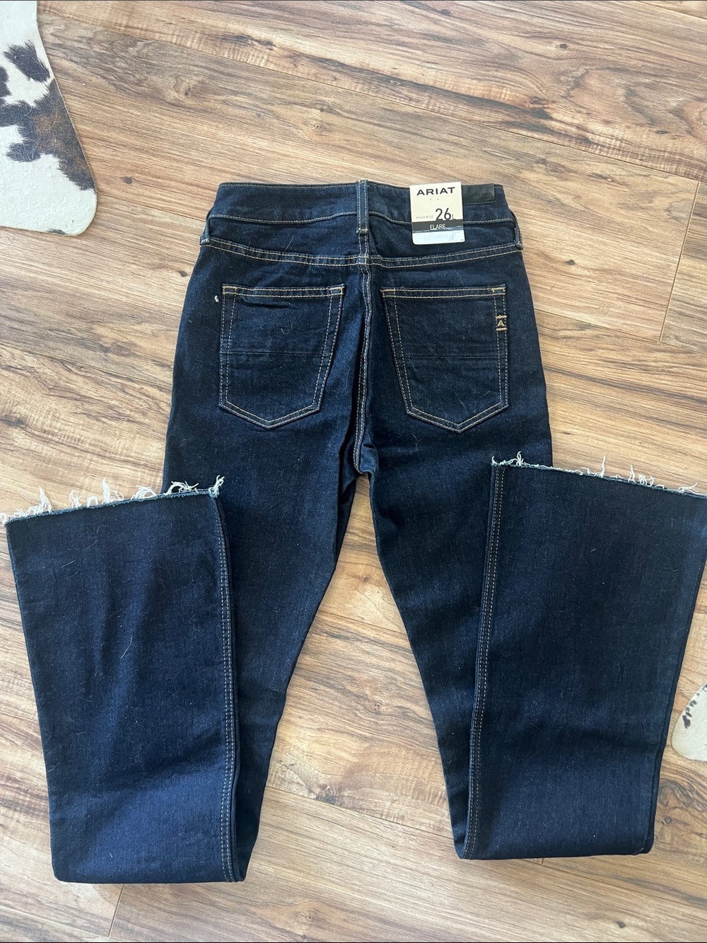 Ariat Premium Italian Raw Hem HR Flare Dark Indigo Jeans - Picture 2 of 8